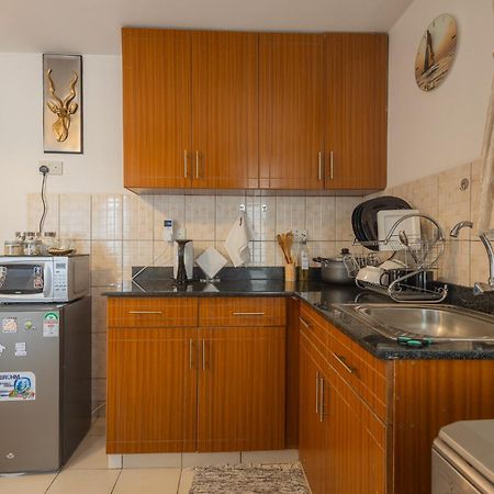 Furnished 1 Bedroom Apartment In Nairobi. 15 Mins To Cbd. Free Wi-Fi & Parking Exteriör bild